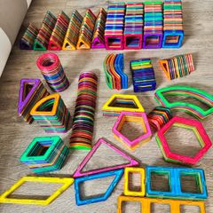 Large 350+ Piece Magnetic Building Tiles Set - Magformers Style - Excellent Condition