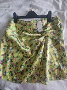 Beautiful river island skirt size 12