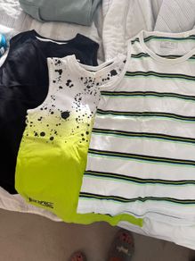Tops boy size 6-7 years old 2 F&F and Next