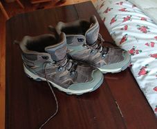 Hiking boots size 7