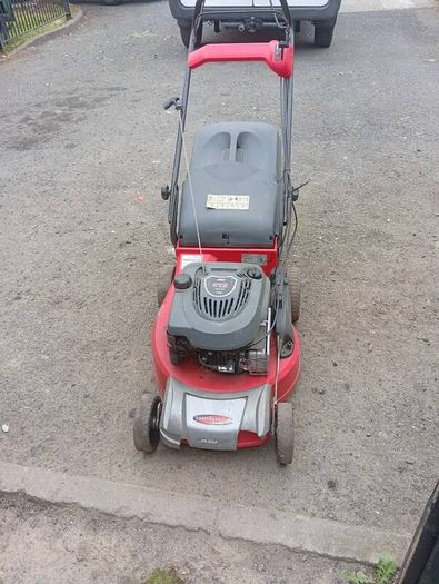 castle garden self-drive lawnmower