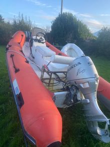 Yamaha rib boat