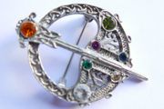 Vintage Scottish Celtic Penannular Style Brooch With Rhinestone Detailing, 80s 90s Jewellery.