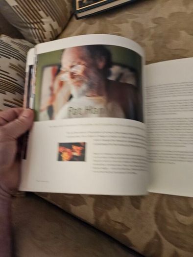The Food Of Art. New Zealand Painters And Their Food. By Keith Stewart. Photographs By Craig Potton. First Edition Large Volume Paperback In Good Condition.  See Photos For Same.