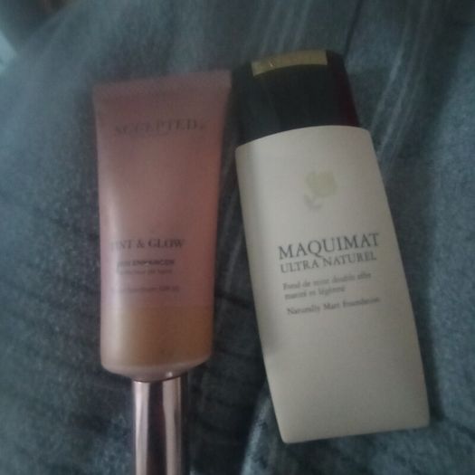 Makeup bundle