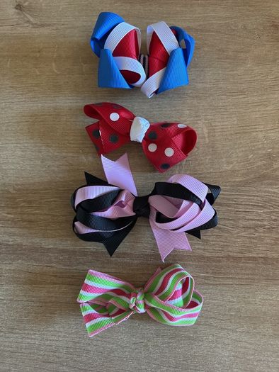 Bows handmade as new!
