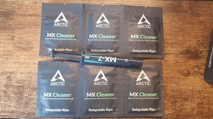 Arctic MX-7 Thermal Paste + 6 Cleaning Wipes - Brand New
