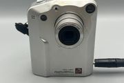 Fujifilm FinePix 6800 Zoom 3.1MP Digital Camera Silver - Tested