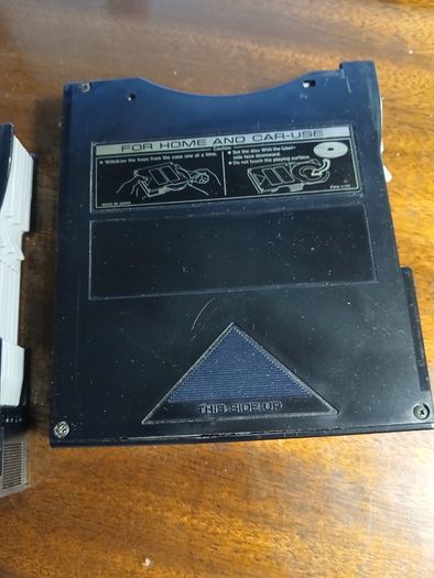 Pioneer  6 CD disc charger cartridge