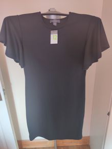 BNWT black classy dress size UK12 EU40 Postage included