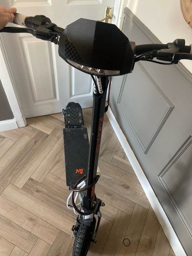 electric scooter