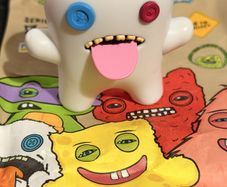 Fuggler [Ultra Rare] 'Oogah Boogah' (White) Series 2 Collectible Figure