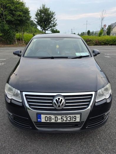 Volkswagen Passat Petrol Top-spec Highline 1.4