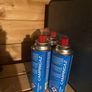 Single-burner camping gas stove and 4 gas cylinders Image 5