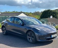 Tesla Model 3 Standard Range + Enhanced Autopilot