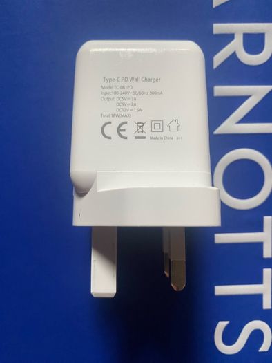 usb wall fast charger 18 watt type C with fast charging cable usb type c 20 watt