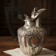 James Dixon Sterling Silver Claret Jug(1899 433 grams)