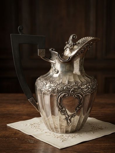 James Dixon Sterling Silver Claret Jug(1899 433 grams)