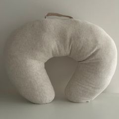Breastfeeding pillow mama & papas like new