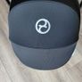 Cybex car seat with the base Image 3