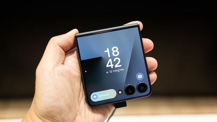 Samsung flip 7 unlocked