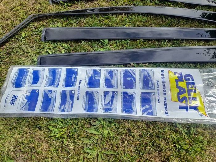 Kia Sportage  Wind Deflectors x4