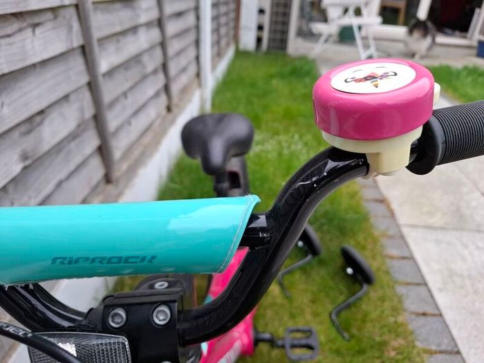 16 inches Specialized Riprock girls bike