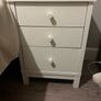 bed and lockers Image 2