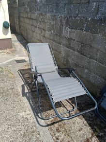 Sun loungers