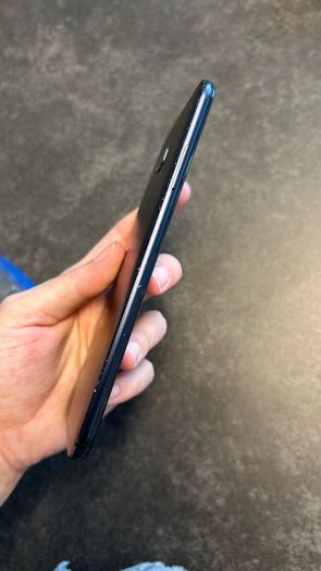ASUS ZenFone 4 Selfie Pro smartphone