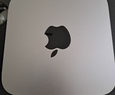 MAC Studio M2 max