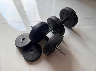 Adjustable Dumbbell Set