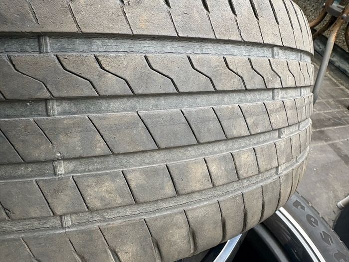 18 inch Genuine BMW 662M G30 /G31 LCi M-Sport Alloys