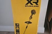 DEWALT DCM561PBS 18V XR Brushless String Trimmer - Bare Unit