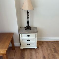 Matching bedside lockers (NEED GONE)