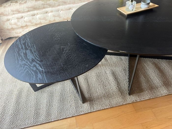 Black coffee table set