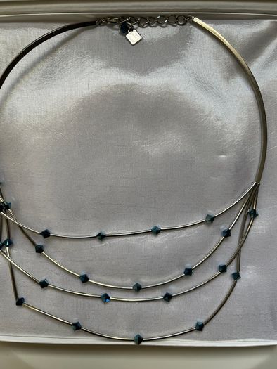 New COEUR DE LION 4 Strand Beaded Necklace