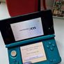 Aqua Blue Nintendo 3DS with games Image 7