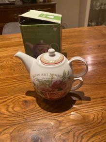 Pretty Tea for one Delphi