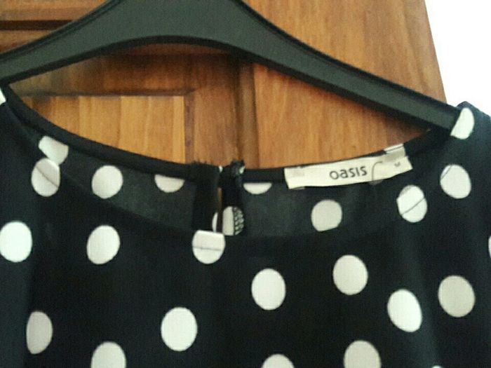 Ladies Black spotted dress Oasis NEW Size Medium