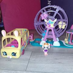 Kindi Kids ferris wheel and bus with one figure