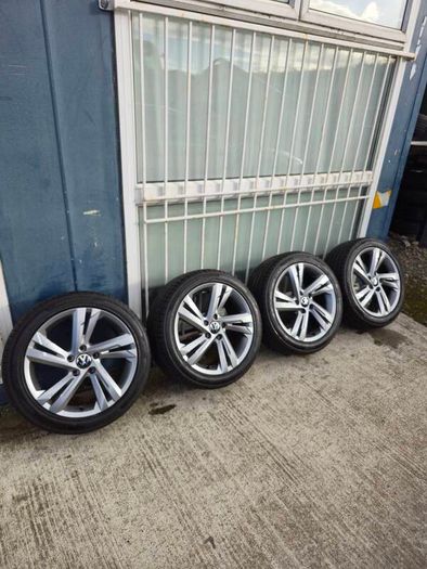 17" Genuine VW R-Line Taigo Alloys