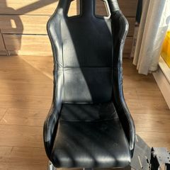 Sim racing gaming cockpit chair