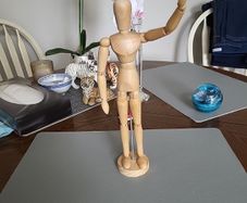 Artists dummy