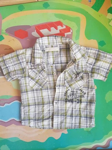 t shirt 18-24 months  9  euro each