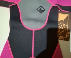 Kids Neoprene 3-4 years Brand New