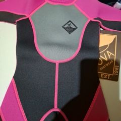 Kids Neoprene 3-4 years Brand New
