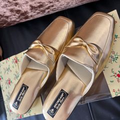Dunlop gold metallic, low-wedge indoor slippers