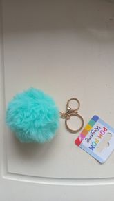 Keychain pom pom