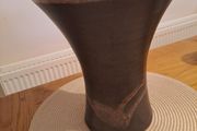 Stephen Pearce palm pot